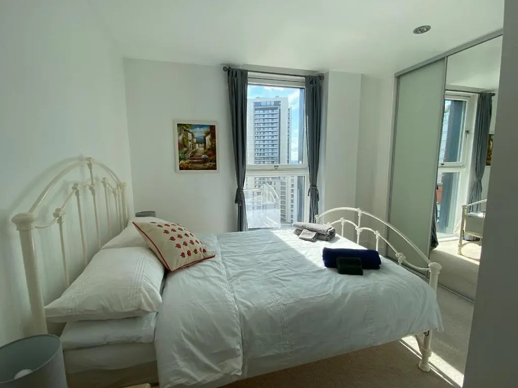 Lägenhet Morden 2Bed2Bath London Zone2 City/River View Home